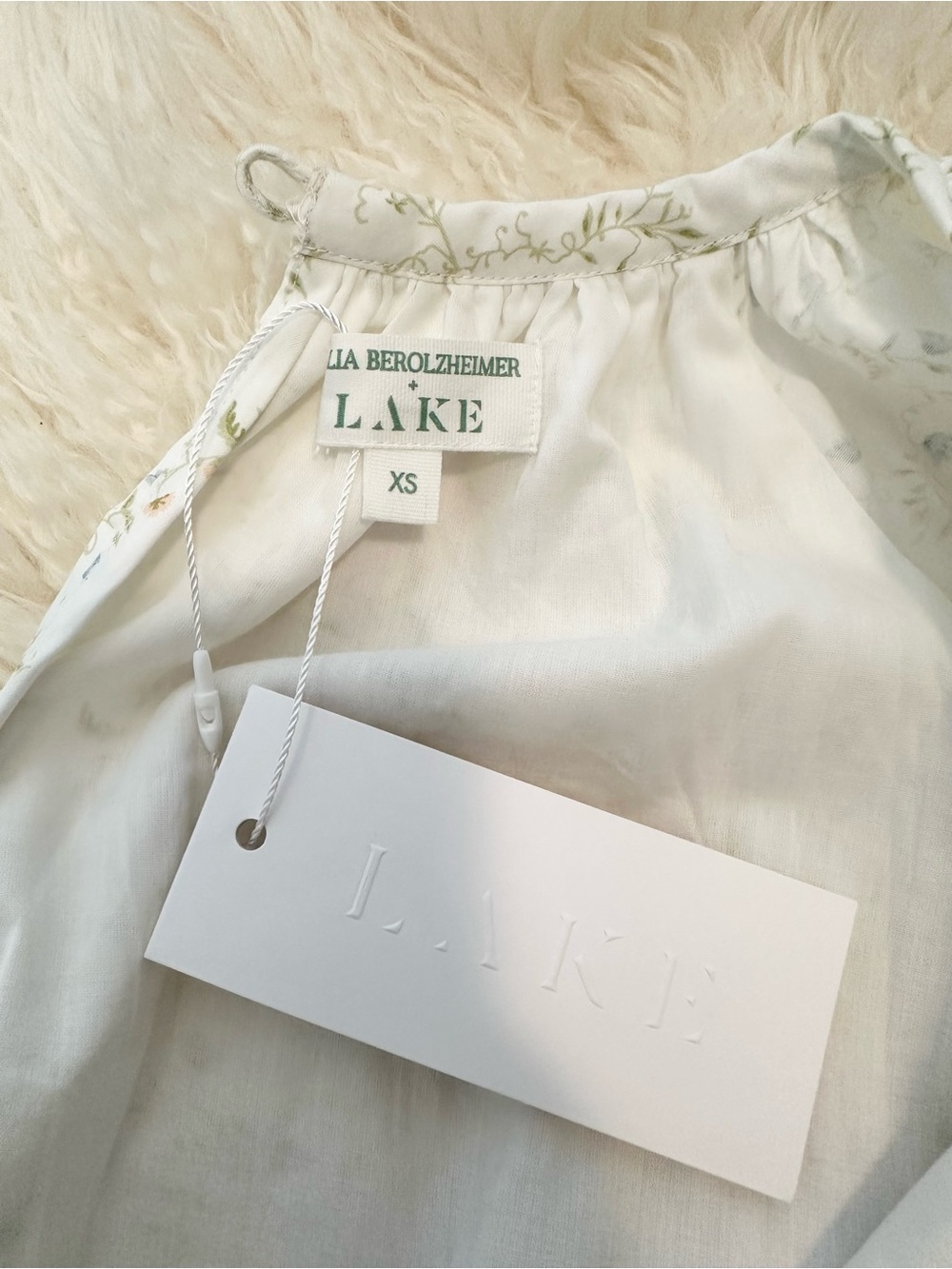 LAKE x Julia Berolzheimer Floral Puff Sleeve Dress - Picture 4 of 7